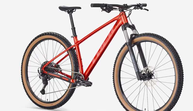 Bicykel Trek Marlin 6 Gen 3 2026 červený