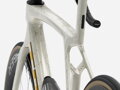 Madone SLR 7 AXS - Era White/Supernova Marble