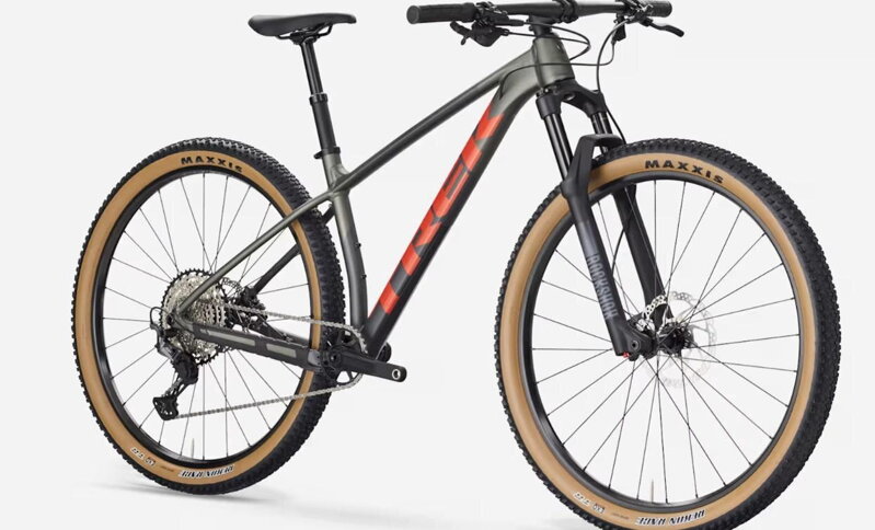 Bicykel Trek Procaliber 8 2026 šedý